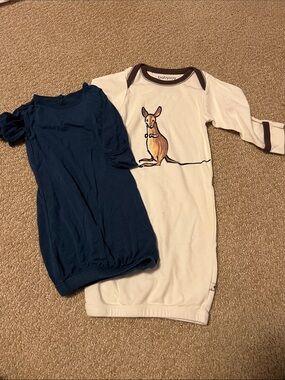Baby Soy White Kangaroo Print Gown with Dark teal Sleep Sack
